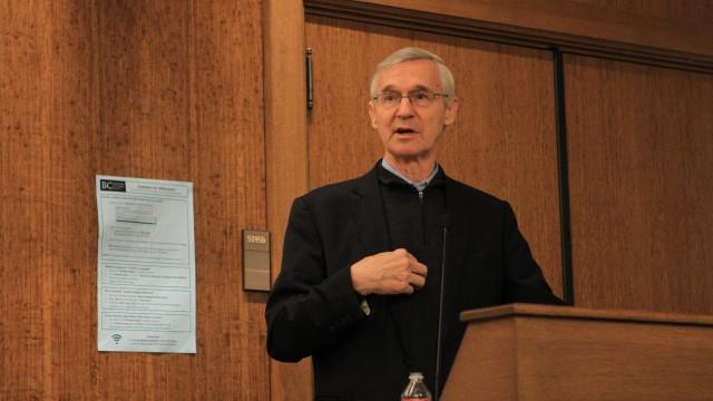 Jesuits Offer Words Of Hope In Light Of Paris Attacks