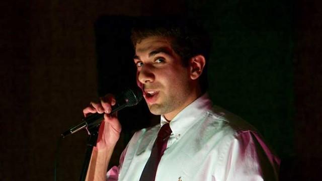 Bostonians Trade Verses and Voices in Intimate Performance