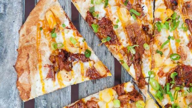 With 90-Second Pizzas, Oath Craft Pizza Take Chestnut Hill Square by Storm