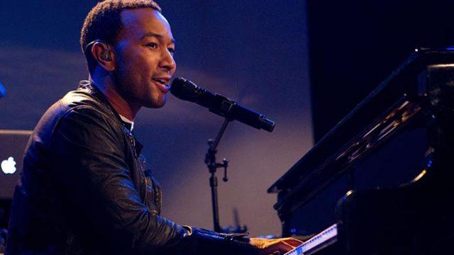 NEW YORK, NY- AUGUST 30: John legend performs during the John Legend and The Roots performance at American Airlines BlackAtlas.com Cultural Event, August 30, 2010 in New York City. (Photo by Dario Cantatore/PictureGroup).