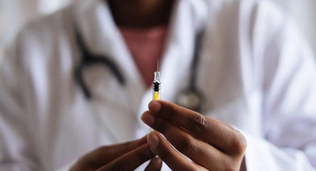 Mass. Will Require All Students to Receive Flu Vaccination by Year’s End