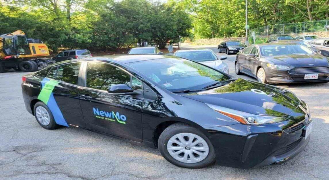 NewMo, which began its operation in Newton in 2019, recently surpassed 100,000 total rides (Image courtesy of Ellen Ishkanian).