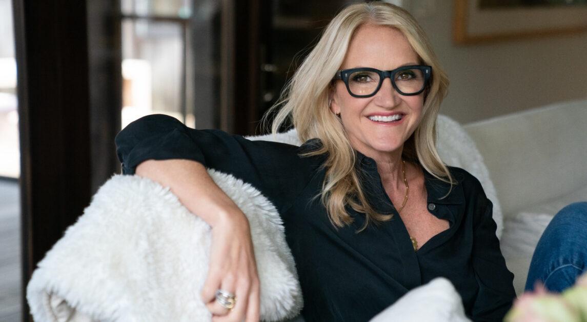 BC Law Grad, Former CNN Legal Analyst Starts The Mel Robbins Podcast  (Featured Image Courtesy of Mel Robbin's Communication Team) 