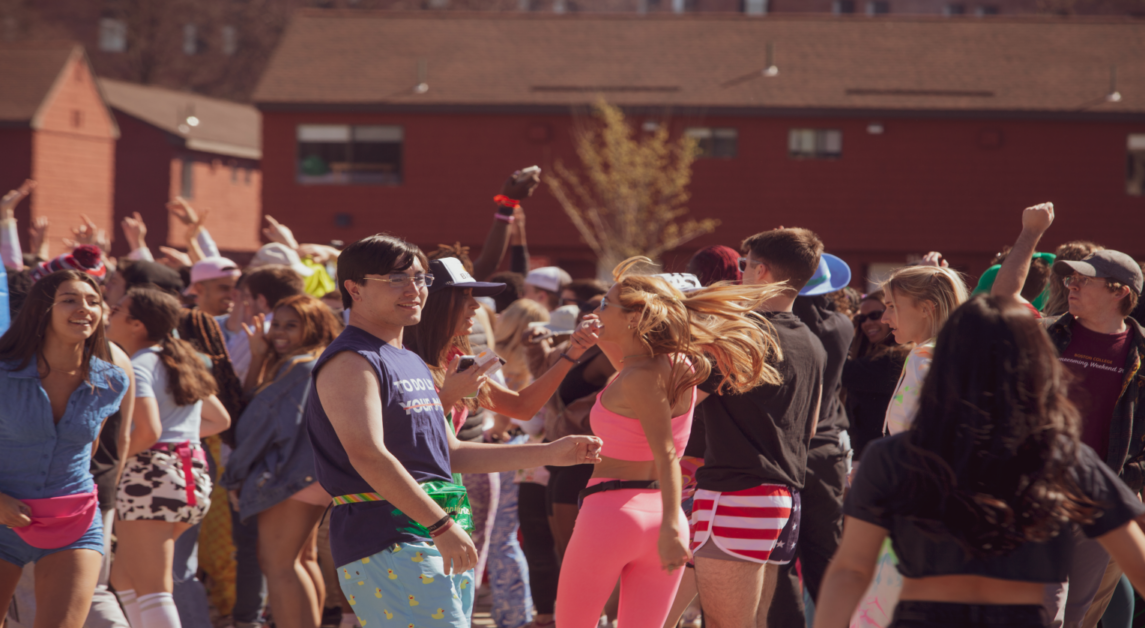 Leaf: What to Wear on Marathon Monday
