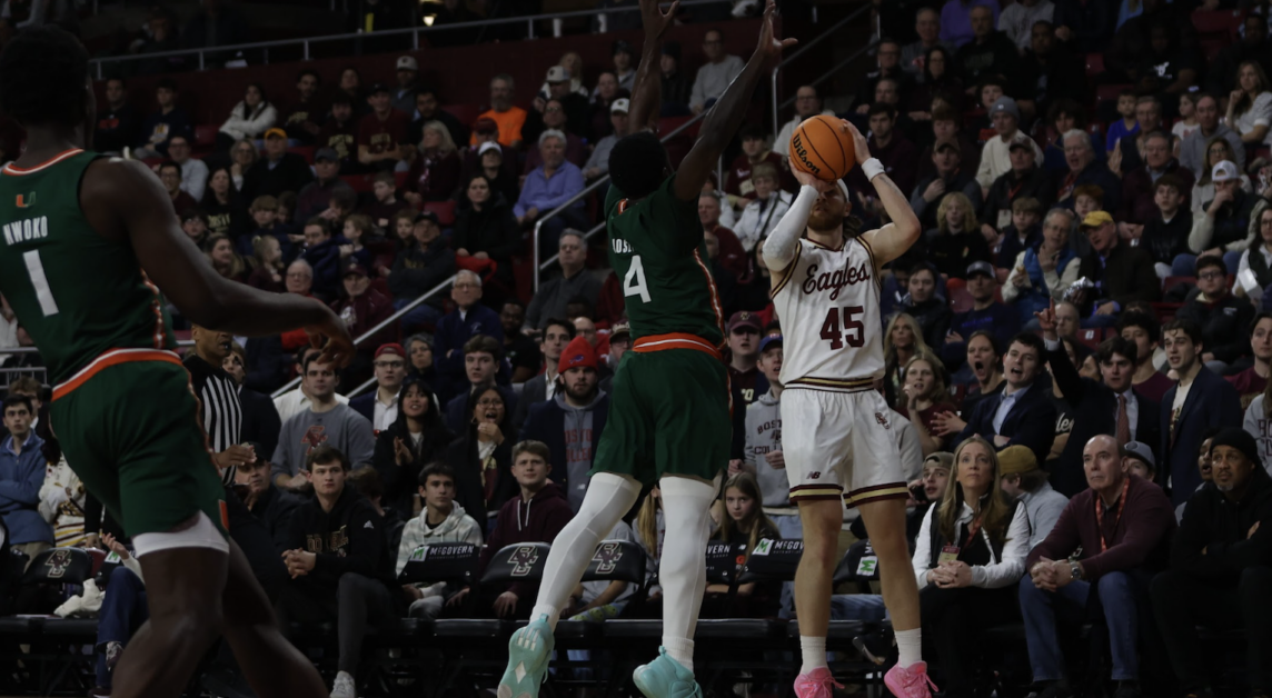 Mason Madsen, pictured, made seven 3-pointers in the contest. (Sarah Fleming / Heights Editor) 