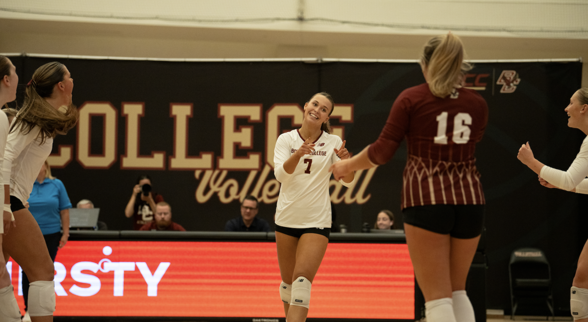 Ross, Herrington, and Ehrlich combined for 26 of the 37 kills throughout the match. (Paul Criado / Heights Staff)
