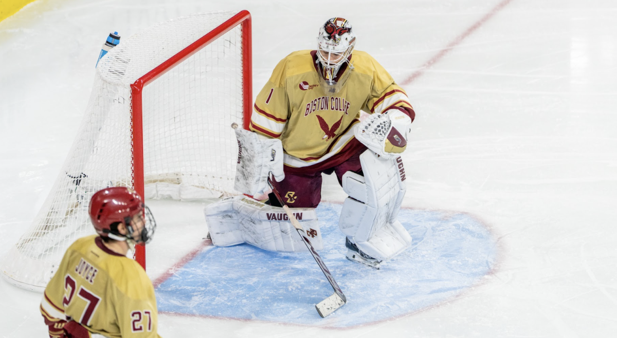 Cloutier, pictured, saved 26 pucks in the loss. (Anatoly Guz / Heights Staff)