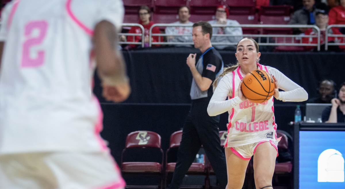 Houpt, pictured, finished with a team-best 60 percent from the field. (Yamari Santillan / Heights Staff)