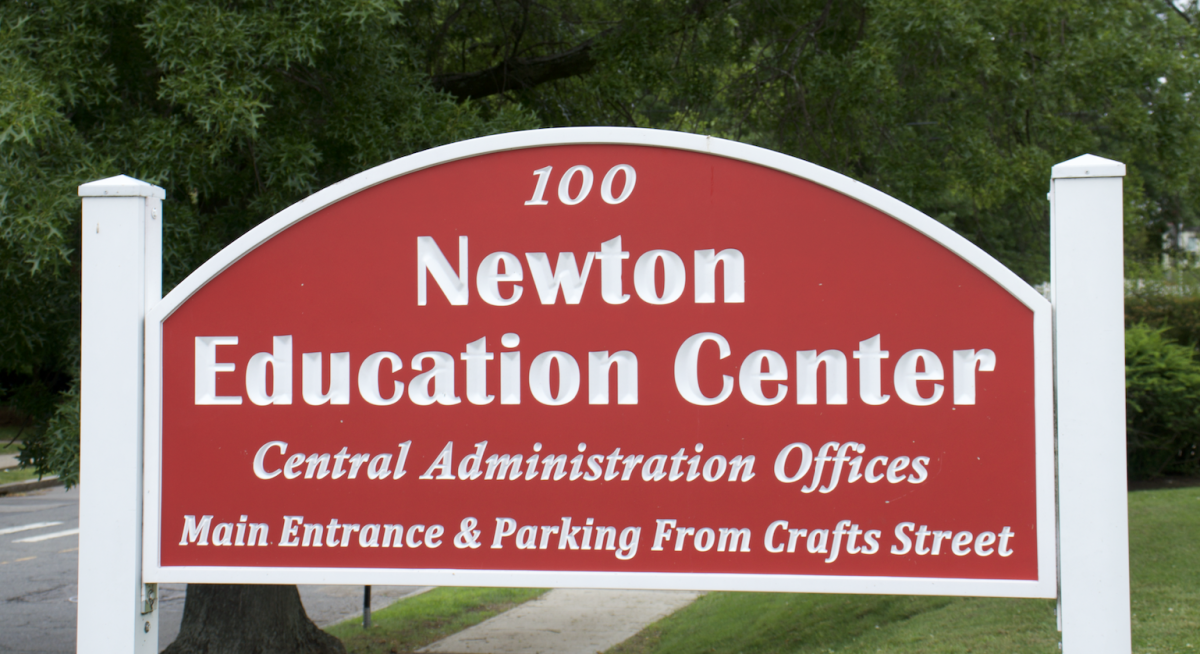  The approved budget supports a new middle school math program at the cost of cuts to the DEI director position and the district’s mental health and sustainability roles. (Genevieve Morrison / Heights Editor)
