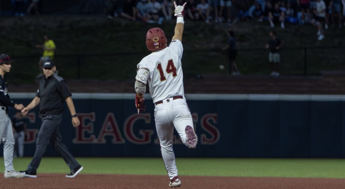 Gallo, pictured, hit a game-tying home run in the fifth inning. (Jenny Krasic / Heights Staff)
